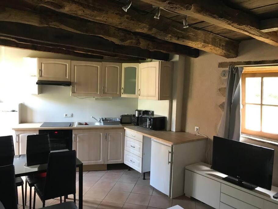 Maisonnette Au Pied Du Mont Dol Bagian luar foto