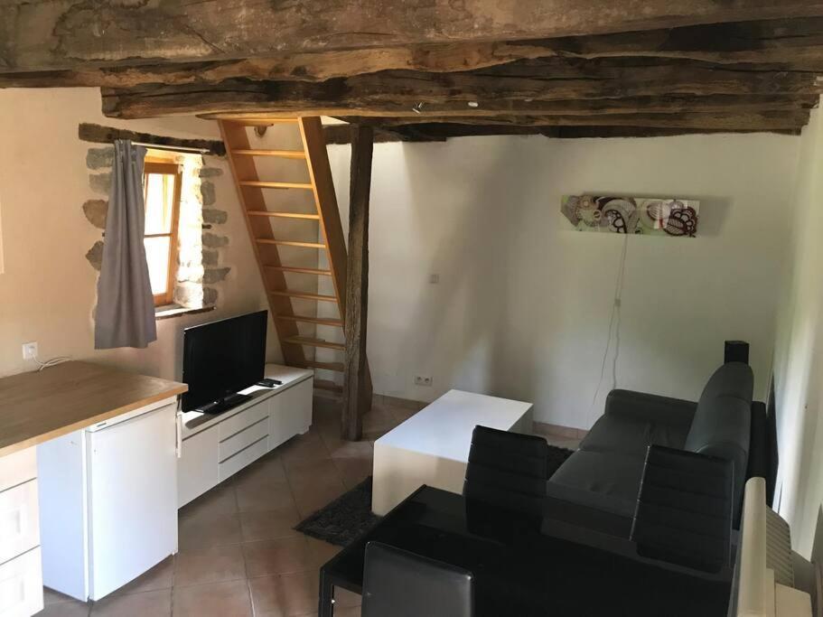 Maisonnette Au Pied Du Mont Dol Bagian luar foto